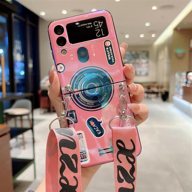 Retro Case With Chain For Samsung Galaxy Z Flip 4 5G