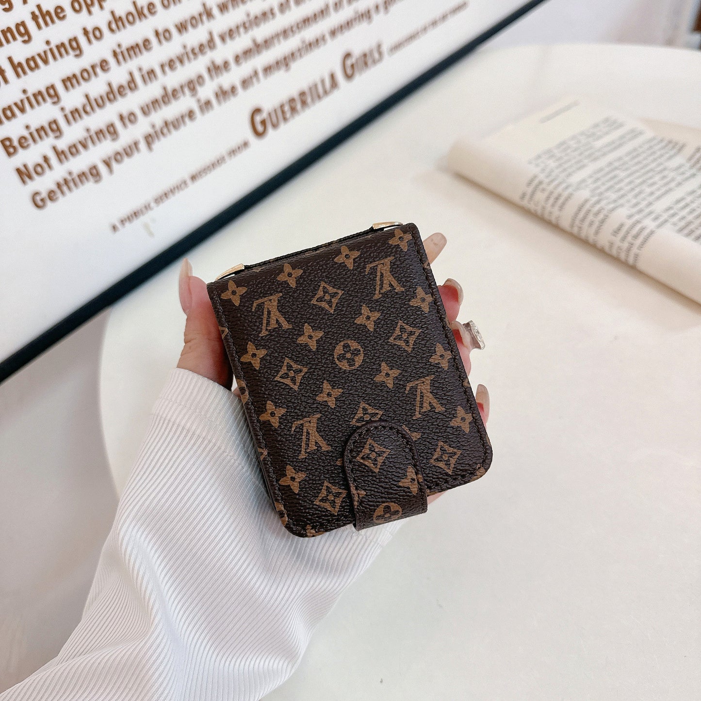 Luxury Pattern Case for Samsung Galaxy Z Flip –  Slim Protective Cover